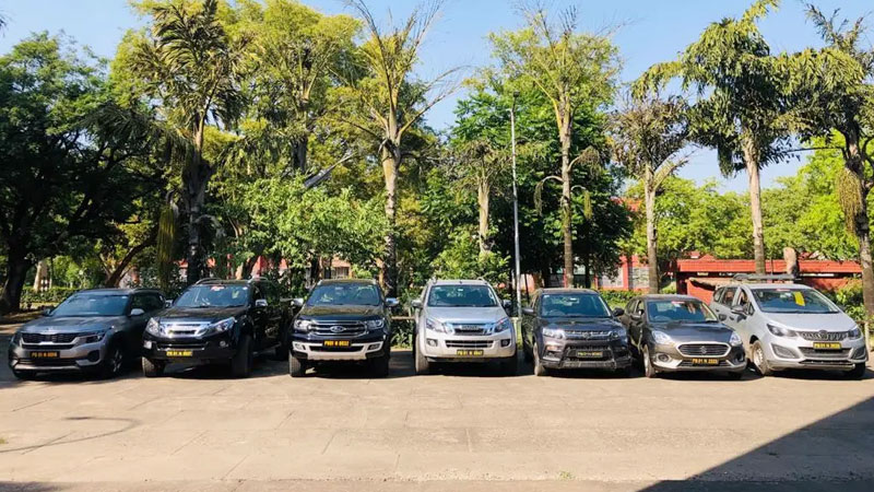 Self Drive Car in Delhi