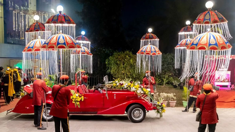 The Rise of Micro?Weddings in 2026: Costs, Themes & Real Examples